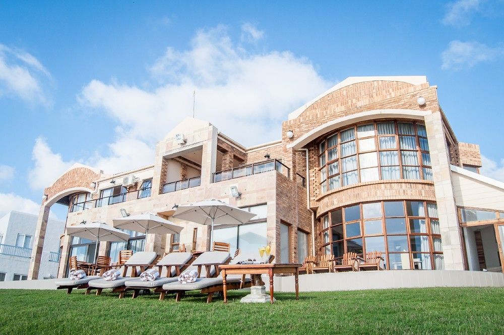 Bay Lodge On The Beach Mossel Bay Exterior photo