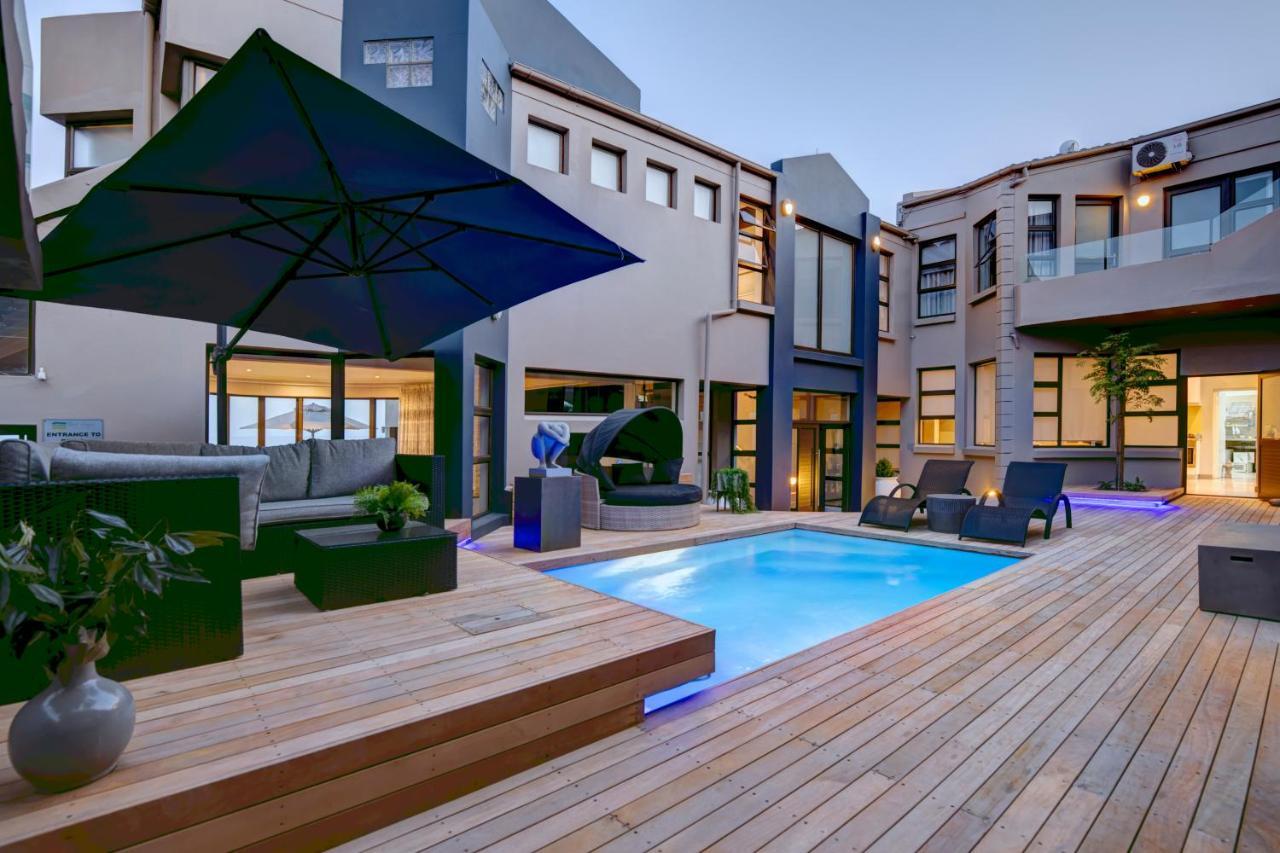 Bay Lodge On The Beach Mossel Bay Exterior photo